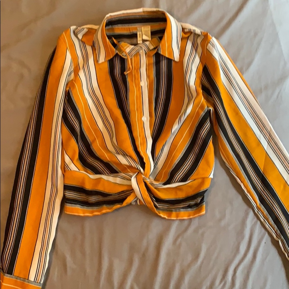 Cropped Button Up